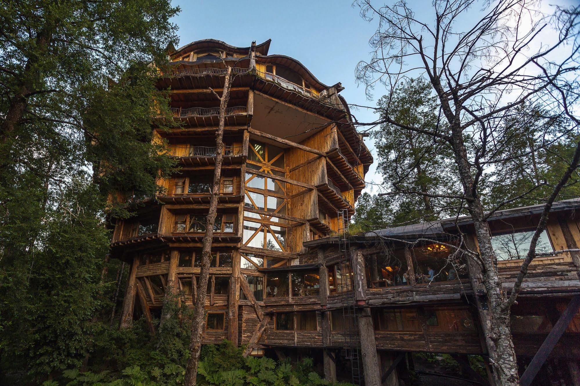 Huilo Huilo Nothofagus Hotel & Spa Puerto Fuy Exterior photo